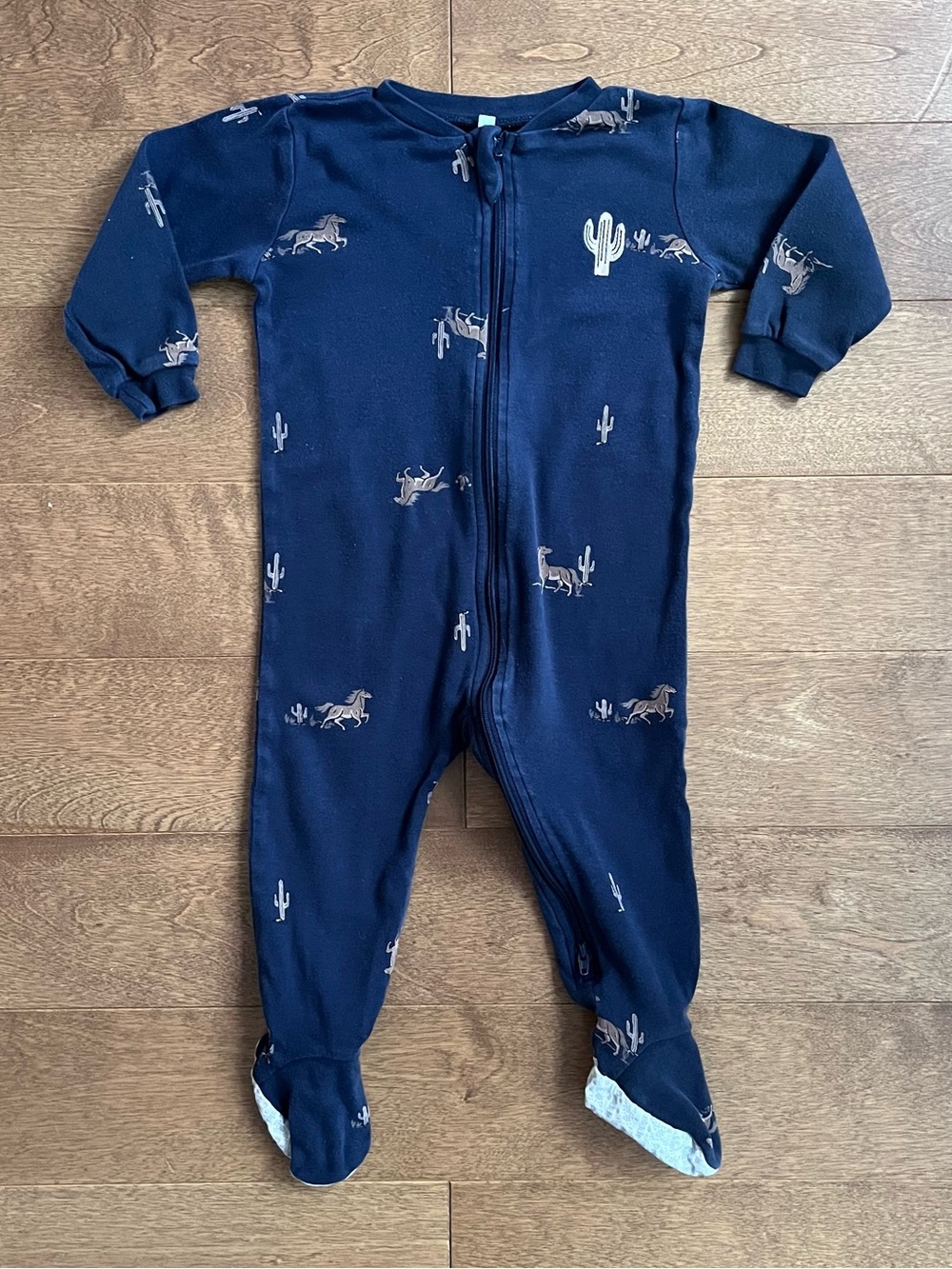 3/$10 PEKKLE Baby boy pyjamas 12m organic